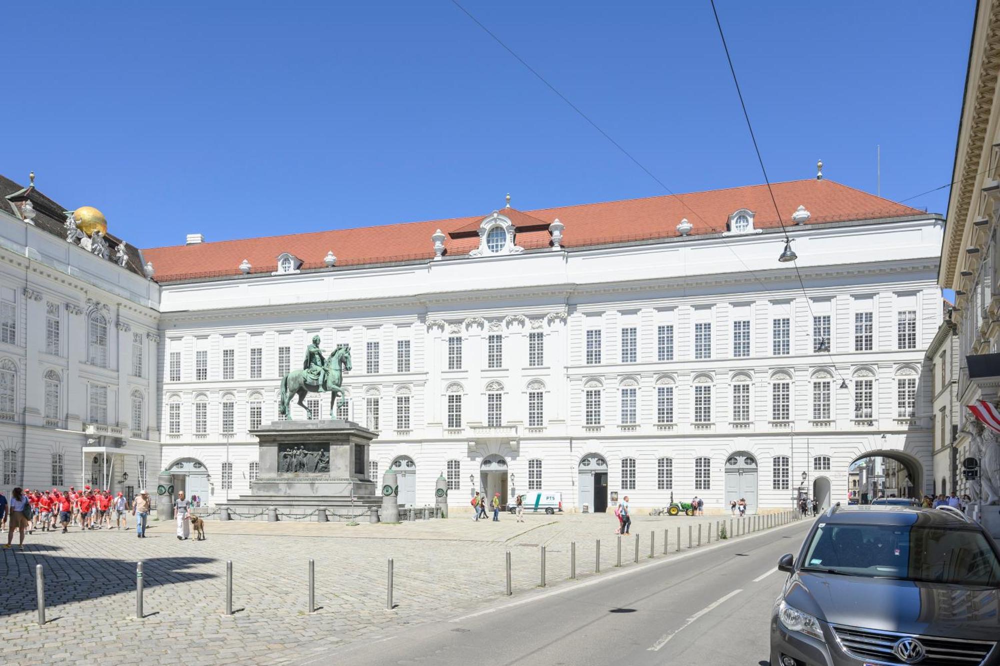 Palais Palffy Apartments Вена Экстерьер фото